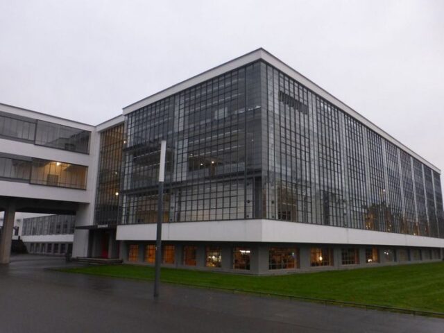 Erinnerung an die private Unterstützung für das Bauhausgebäude in Dessau
