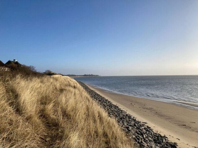 Erholung bis zum Horizont: Meer, Watt, Dünen und Heide prägen die Natur in List auf Sylt