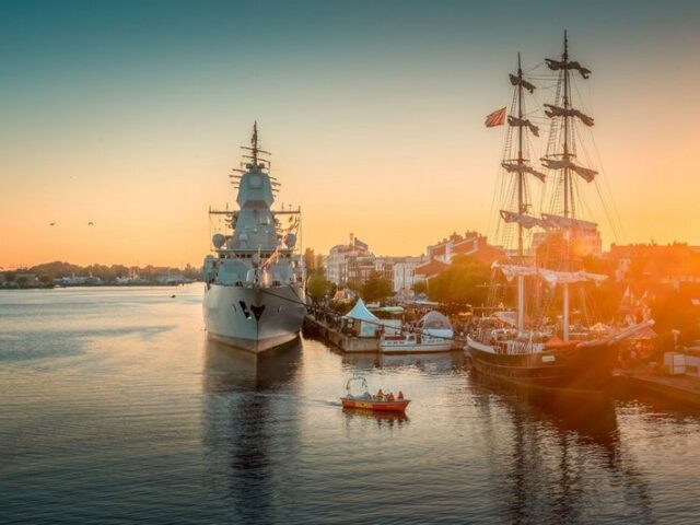 Maritime Feste feiern: Wilhelmshaven lädt die ganze Familie an die Nordsee ein
