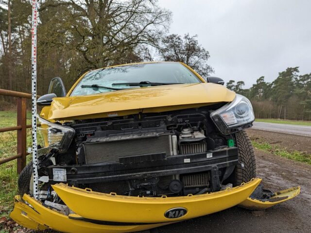 Zwei Verletzte nach Unfall auf der B190