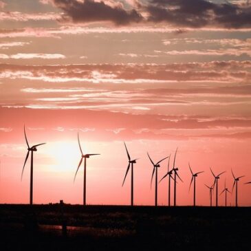 Blinkende Windräder: Umrüstung gegen Lichtverschmutzung verzögert sich weiter