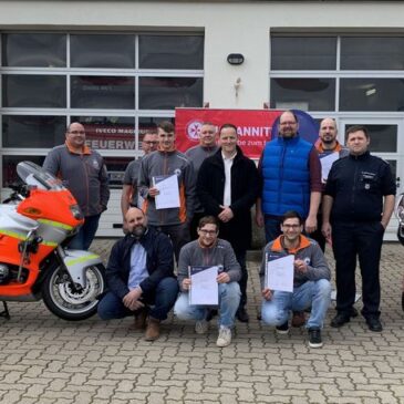 Aus Liebe zum Leben! Besatzungen der im Aufbau befindlichen „Johanniter-Motorradstaffel“ legen Sanitätsprüfungen ab