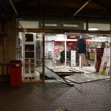 Staßfurt 02:15 Uhr: Versuchter Diebstahl eines Geldautomaten aus Supermarkt