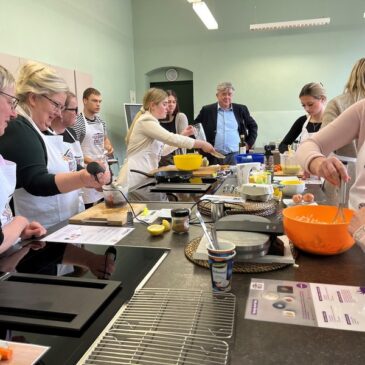 Genussbotschafter in Magdeburg ausgebildet – Pädagoginnen und Pädagogen lernen, wie man mit Kindern kocht