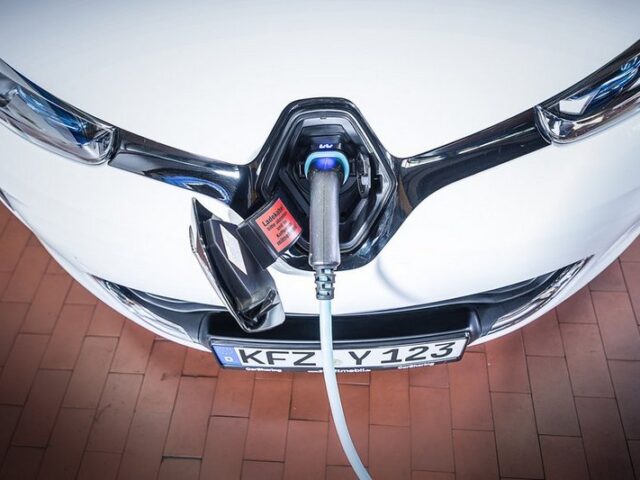 E-Auto-Prämien clever nutzen: Regionale Autohändler informieren über aktuelle Vergünstigungen und Vorteile