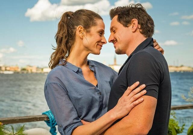 Liebesdrama: Inga Lindström – Verliebt in meinen Chef (ZDF  13:40 – 15:10 Uhr)