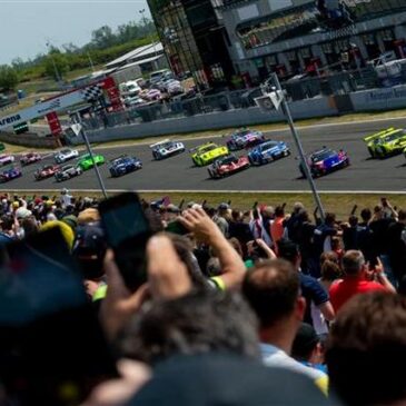 Neuer Streckenrekord und 35.000 Besucher beim DTM Auftakt in der Motorsport Arena Oschersleben