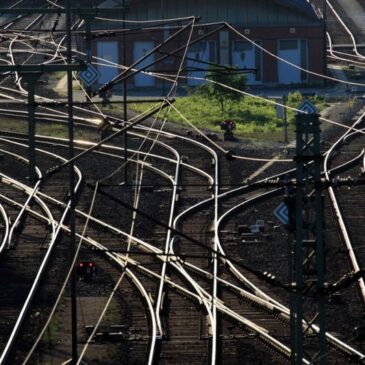 Deutsche Bahn: Umfangreiches Schwellenprogramm führt zu bundesweiten Einschränkungen