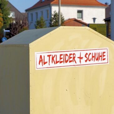 Diebe klauen in Magdeburg fünf Altkleider-Container