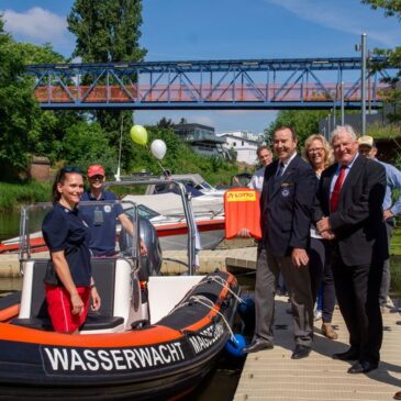 Rettungsboot der DRK Wasserwacht Magdeburg e. V. in Dienst gestellt