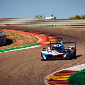 BMW M Team WRT beginnt WEC-Vorbereitung mit Rollout und ersten Testfahrten im BMW M Hybrid V8