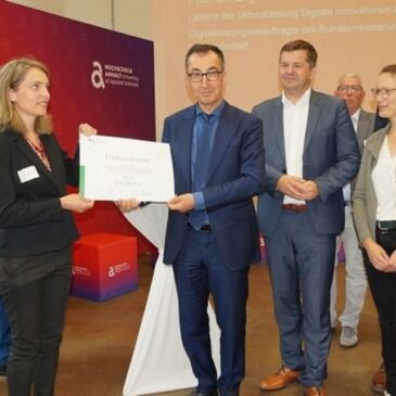Minister Sven Schulze und Bundesminister Cem Özdemir geben Startschuss für das Projekt TRANSFORM an der Hochschule Anhalt