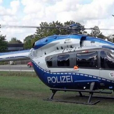 Messerstecher wird mit Polizeihubschrauber gesucht