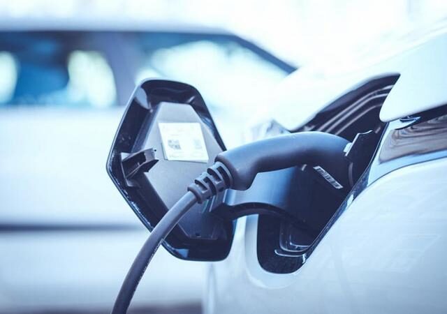 ifo Institut für Abschaffung der Stromsteuer zur Förderung der E-Mobilität