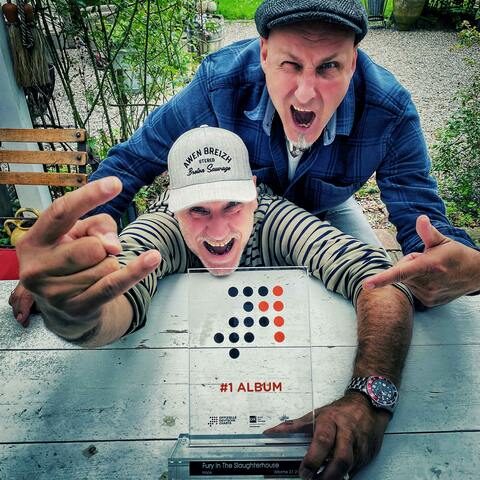 Nach 36 Jahren: Fury In The Slaughterhouse erstmals Nummer 1 der Charts