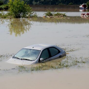 Starkregen und Überschwemmungen: Welche Rechte habe ich als Urlauber?