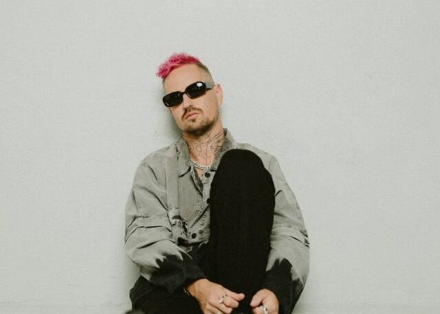 Robin Schulz wird zur Katze KOPPY und releast seine neue Single „Atlantis“