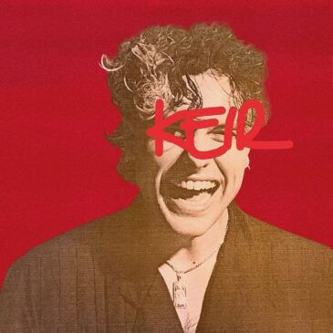 KEIR veröffentlicht sein Debütalbum “Keir” und die neue Single “Bulletproof”