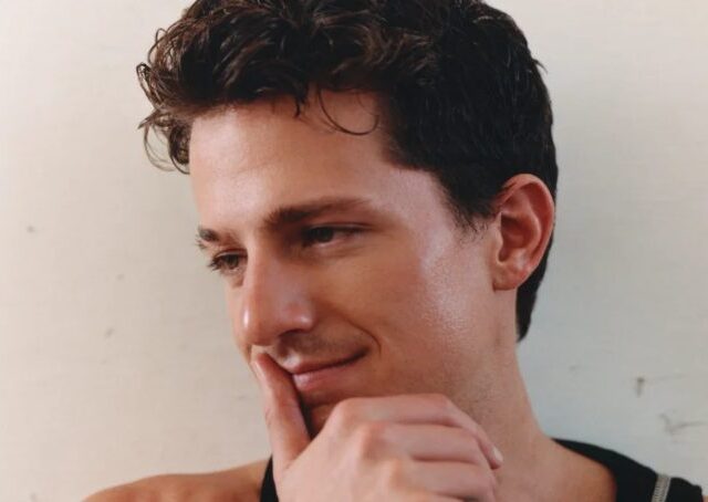 Charlie Puth mit seiner neuen Single „Lipstick“