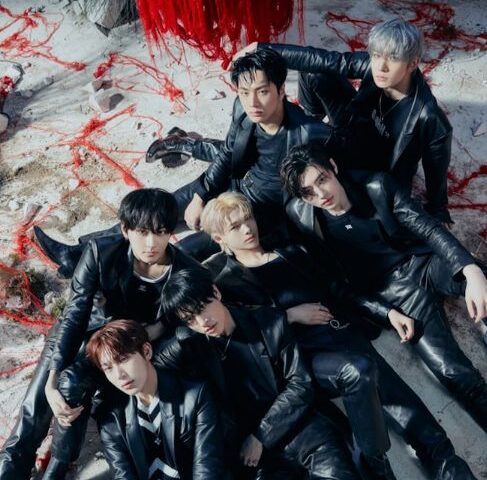 ENYPEN veröffentlichen Japanische Single “BLOSSOM” und kündigen “YOU” für den 5. September an