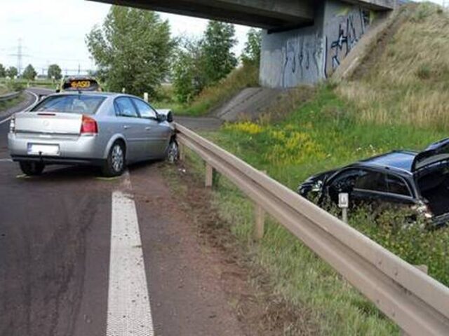 Schwerer Verkehrsunfall auf der B189