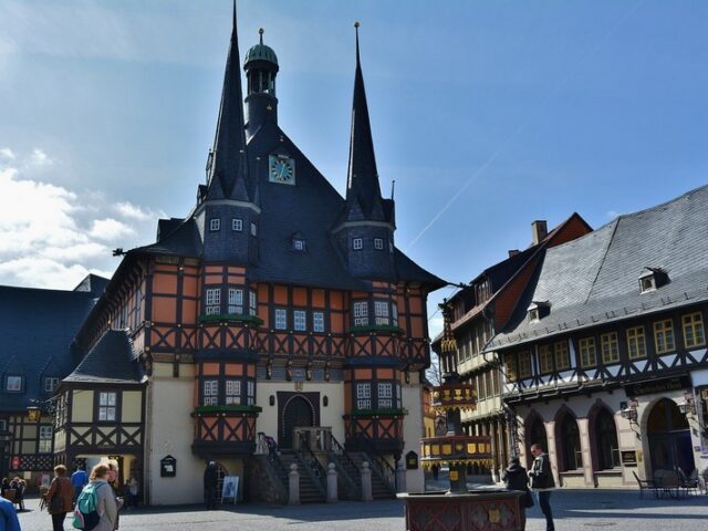 Mehr Gäste aber weniger Übernachtungen in Sachsen-Anhalt im Juni 2023