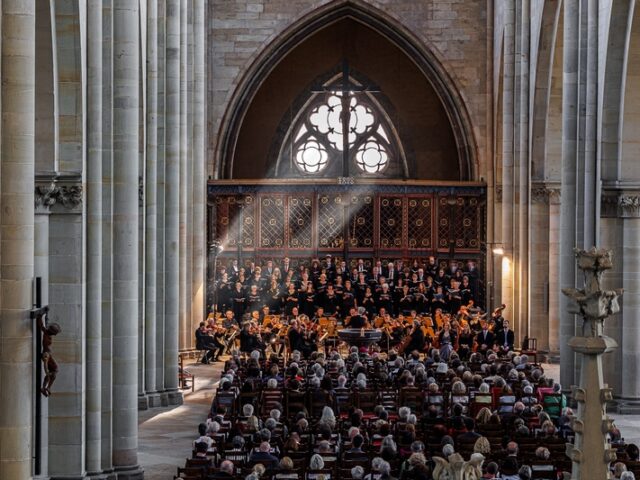 Freuet euch! – Festkonzert: 30 Jahre gemeinsam Magdeburger Domchor und Barry Jordan
