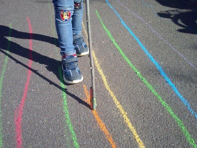 Kita „Traumzauberbaum“ beteiligt sich an bundesweiten Aktionstagen – „Zu Fuß zur Kita“ bis zum Monatsende