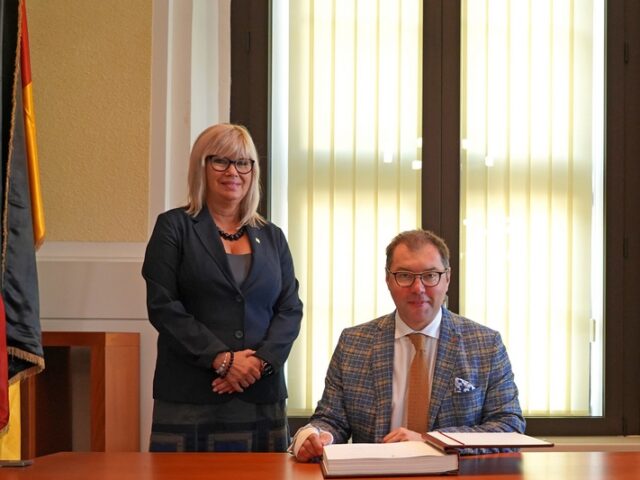 Ukrainischer Botschafter zum Antrittsbesuch im Alten Rathaus