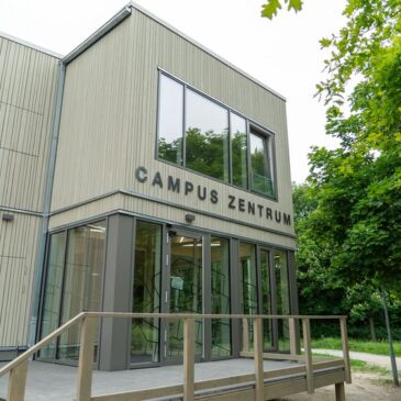 Willingmann eröffnet modernes Campuszentrum: „Hochschule Harz hat neuen zentralen Anlaufpunkt“