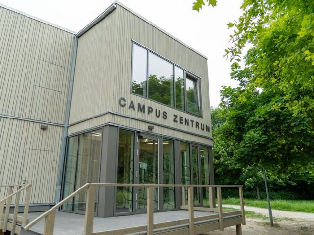 Willingmann eröffnet modernes Campuszentrum: „Hochschule Harz hat neuen zentralen Anlaufpunkt“