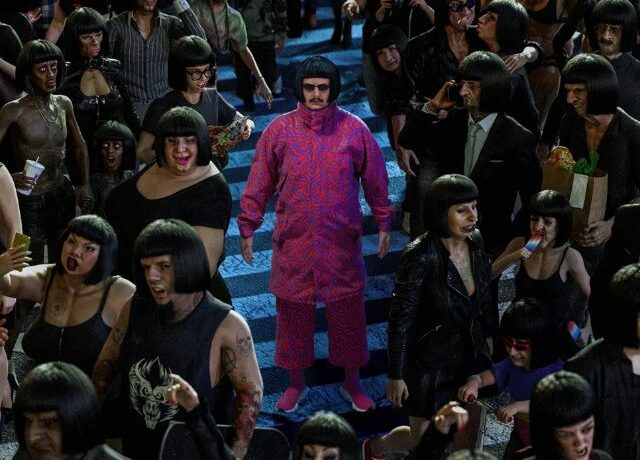 Oliver Tree veröffentlicht neues Album „ALONE IN A CROWD“