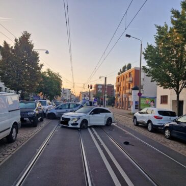 Cracauer Straße: Verkehrsunfall mit Personenschaden