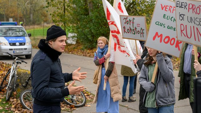 Krimiserie: SOKO Wismar – Tödlicher Torf (ZDF 18:00 – 18:54 Uhr)