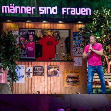 Neues Comedy-Bühnenprogramm: Mario Barth live! Männer sind Frauen, manchmal aber auch… vielleicht (RTL  20:15 – 22:50 Uhr)