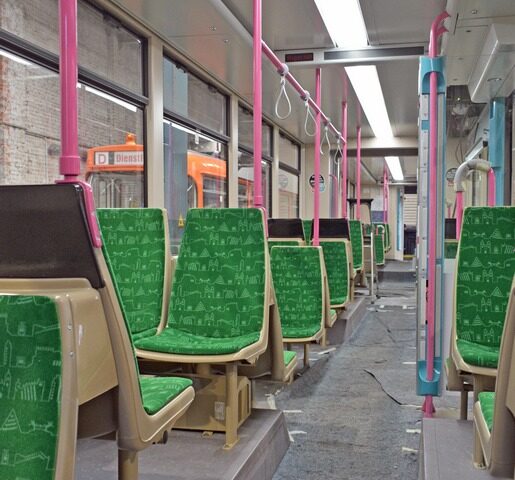 Neue Sitzpolster für die Straßenbahn: Einzigartiges Design nun auch in der Tram
