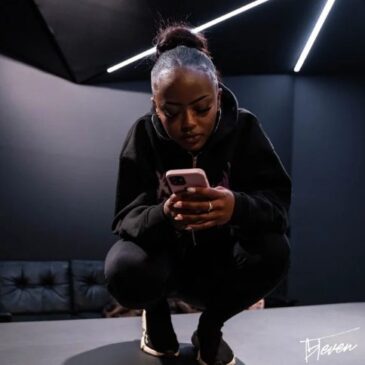 Rapperin TEVEN veröffentlicht ihre neue Single “Ein Schluck”