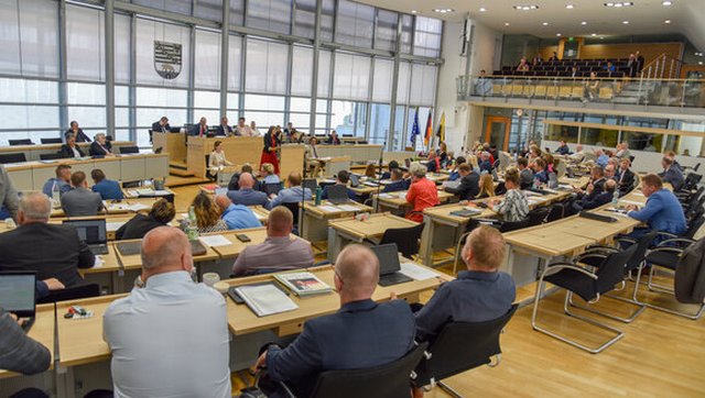 Landtag von Sachsen-Anhalt startet ab heute mit zwei Sitzungstagen in die kältere Jahreszeit