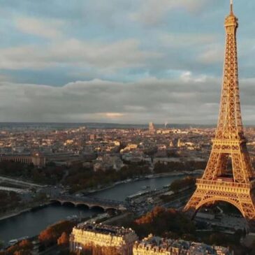 Doku: Der Eiffelturm – Geschichte einer Ikone (Arte  20:15 – 21:50 Uhr)