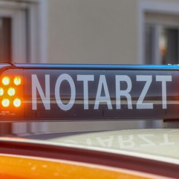 18-Jähriger Kradfahrer stürzt und wird schwer verletzt