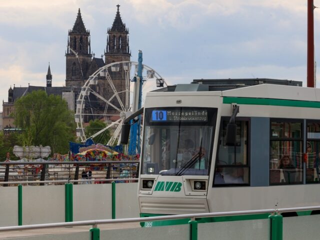 Magdeburger Frühjahrsmesse: Mit der MVB-Fahrkarte heute doppelt Karussell fahren