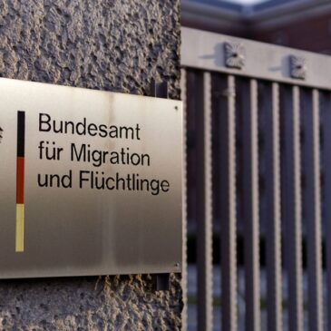 ARD-DeutschlandTREND: Zuwanderung und Flucht ist nach Meinung der Deutschen das dringendste Thema