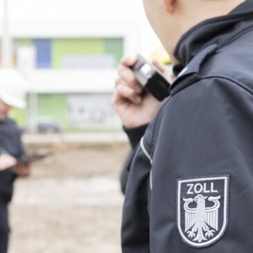 Schwarzarbeit im Landkreis Harz: Zoll stoppt illegale Beschäftigung bei Baustellenprüfung