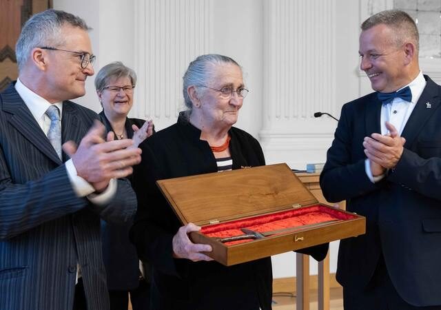 Jahresempfang der Stadt Haldensleben: Marlis Schünemann mit dem Rolandschwert geehrt