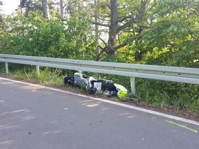 Harz/K1367: Motorradfahrer kommt von der Fahrbahn ab und wird schwer verletzt