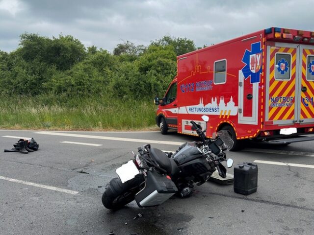 Motorradfahrer wird bei Unfall schwer verletzt