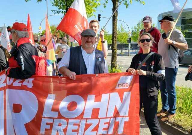 EVG am 1. Mai 2024: Mehr Lohn, mehr Freizeit, mehr Sicherheit!