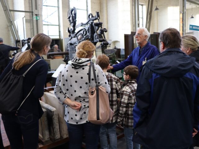 Pfingstferien im Technikmuseum: Entdeckerinnen und Historiker gesucht