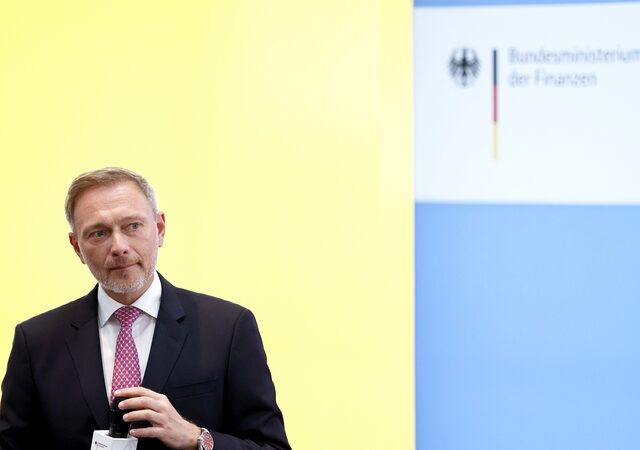 ARD-DeutschlandTREND: Knappe Mehrheit will an der Schuldenbremse festhalten