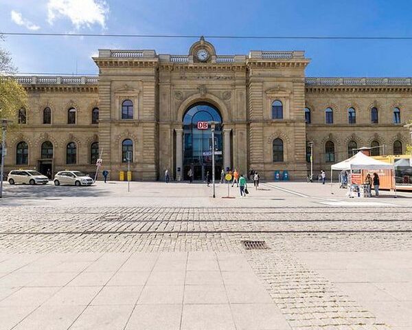 Deutsche Bahn modernisiert den Knoten Magdeburg und arbeitet auf der Stecke Richtung Stendal